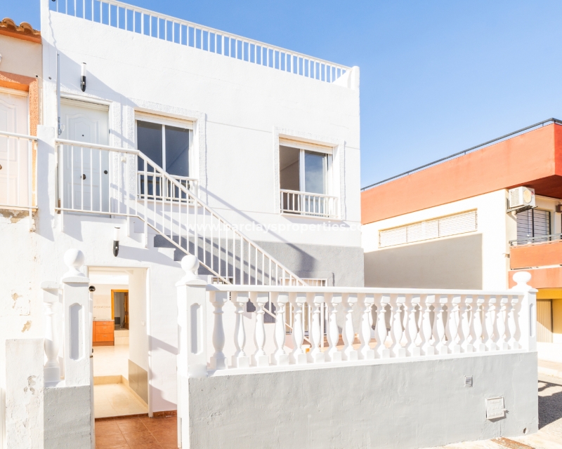 Resale - Reihenhaus - Urb. La Marina