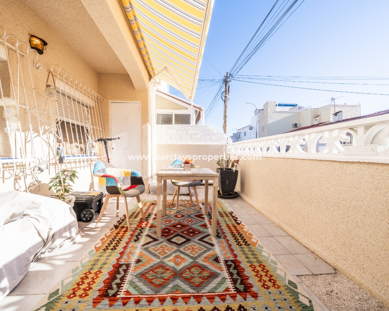 Resale - Reihenhaus - Urb. La Marina