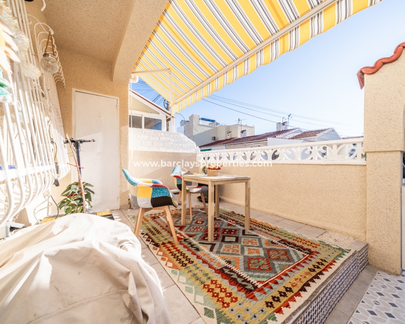 Resale - Reihenhaus - Urb. La Marina