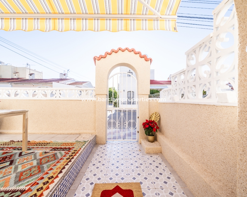 Resale - Reihenhaus - Urb. La Marina