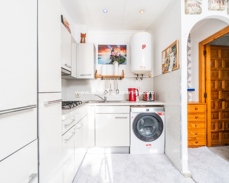 Resale - Reihenhaus - Urb. La Marina