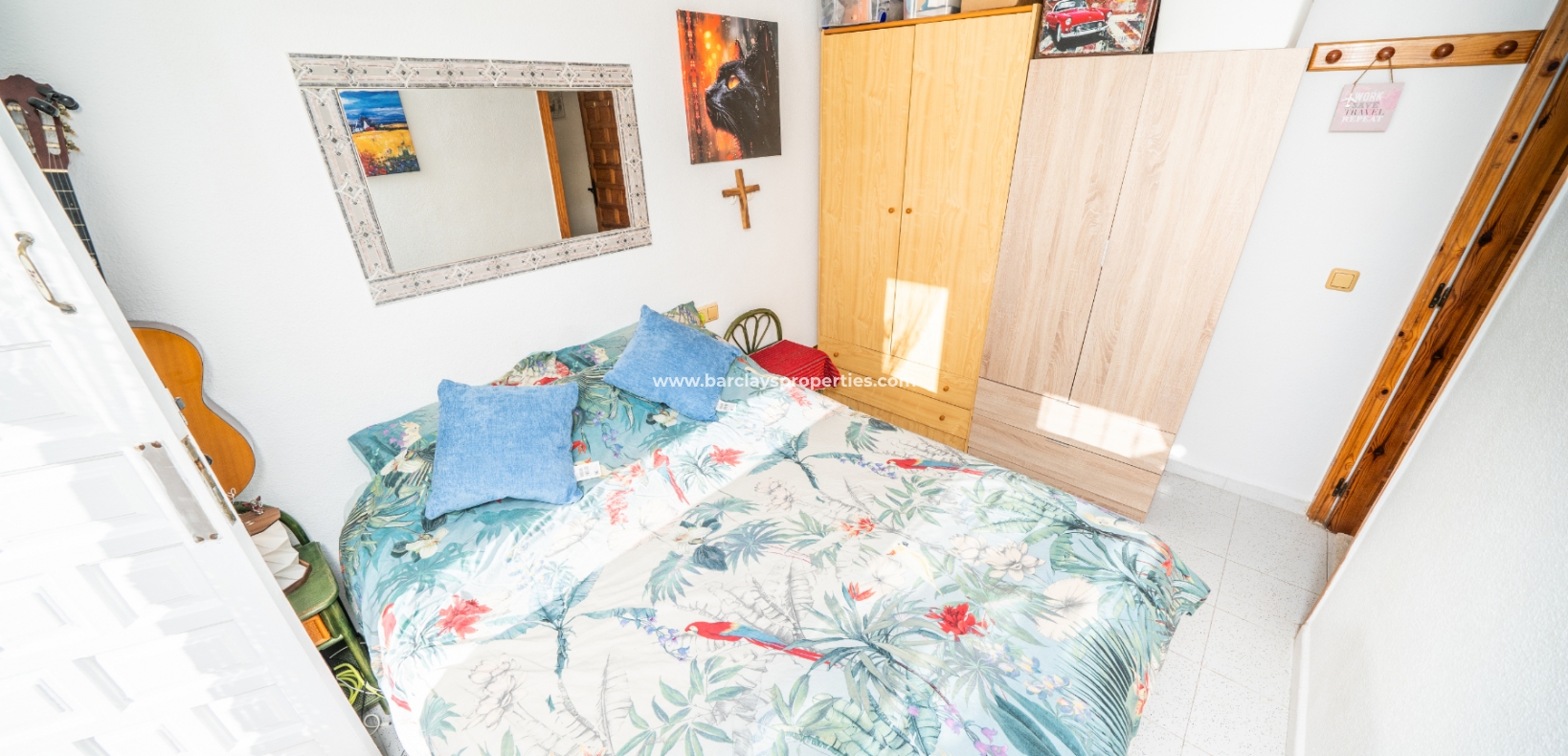 Resale - Reihenhaus - Urb. La Marina