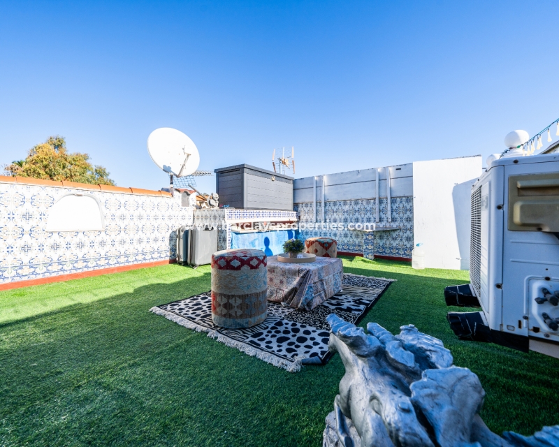 Resale - Reihenhaus - Urb. La Marina