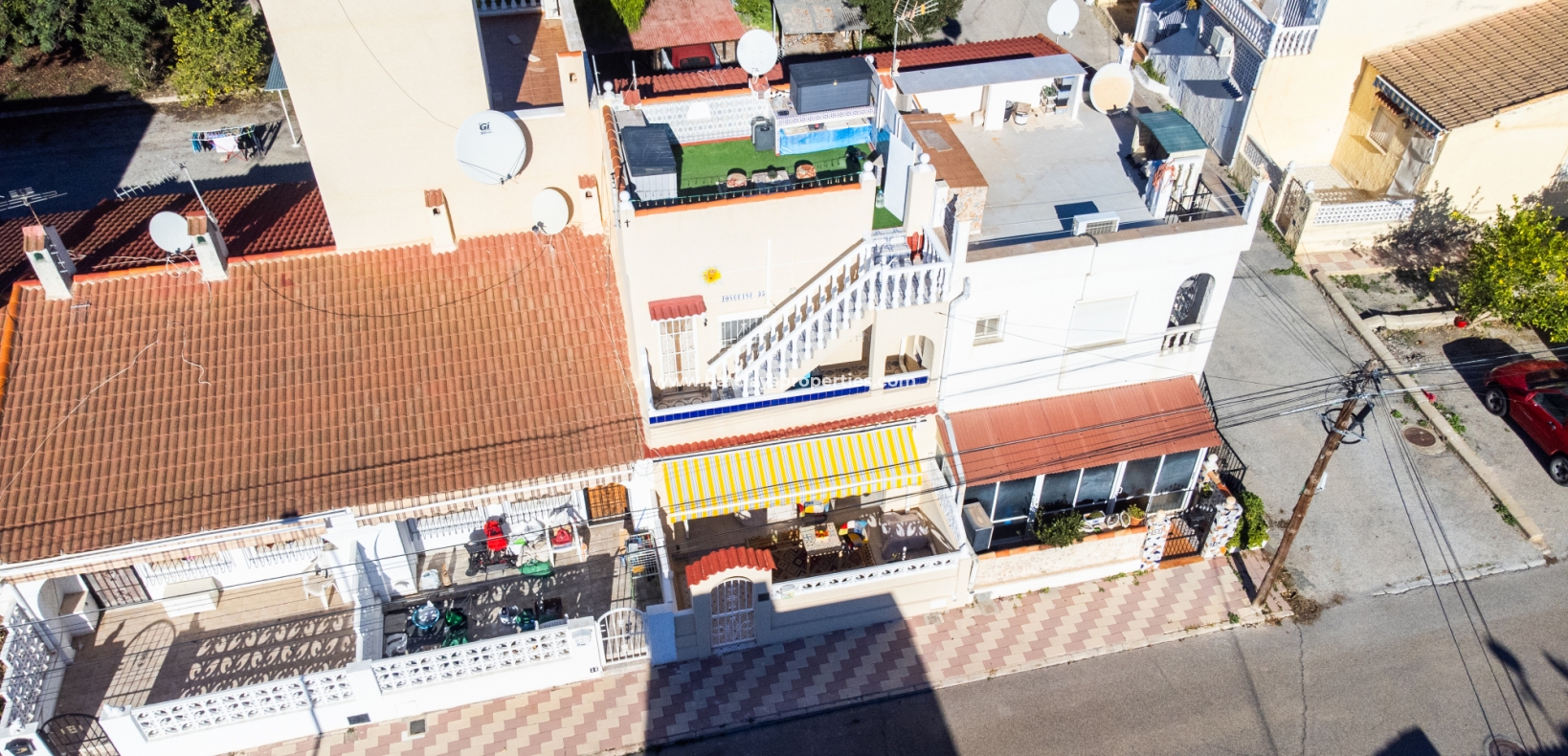 Resale - Reihenhaus - Urb. La Marina