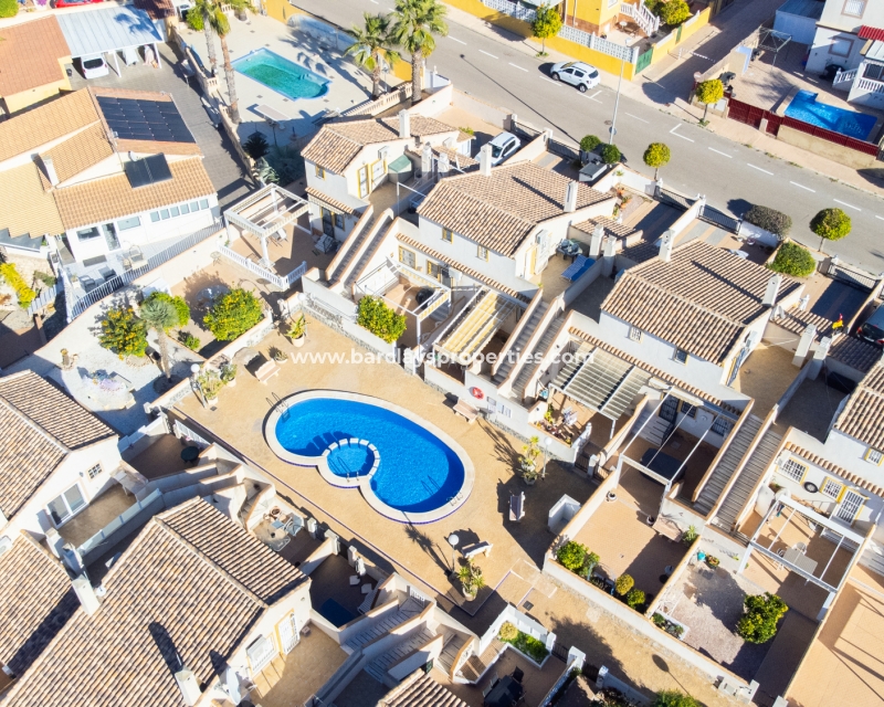 Resale - Reihenhaus - Urb. La Marina