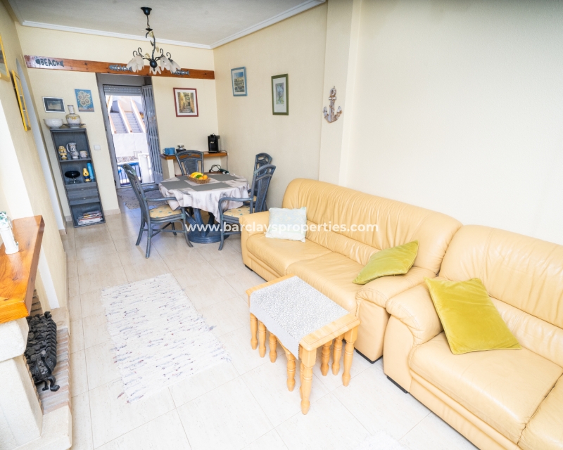 Resale - Reihenhaus - Urb. La Marina