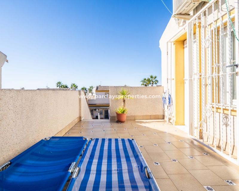 Resale - Reihenhaus - Urb. La Marina