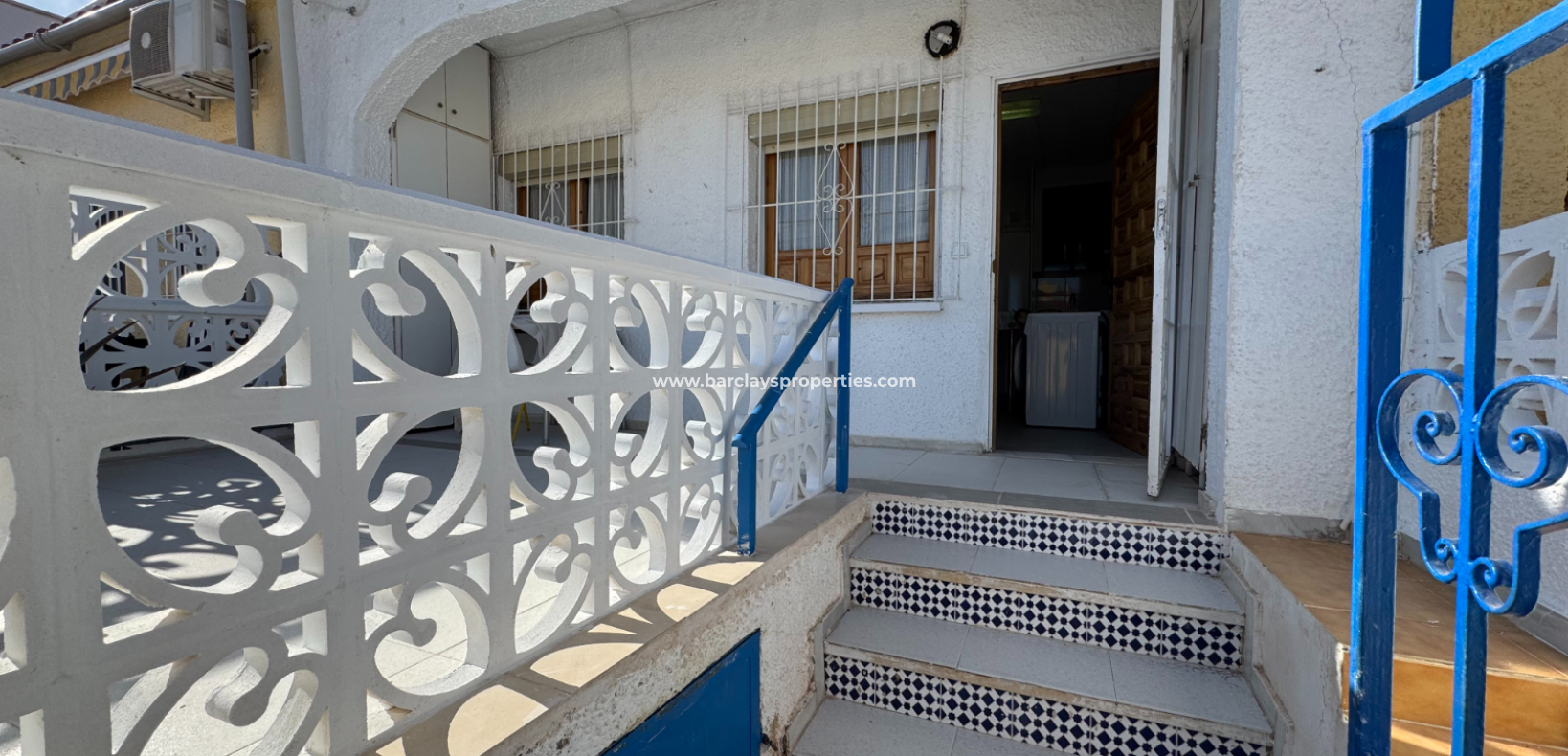 Resale - Reihenhaus - Urb. La Marina