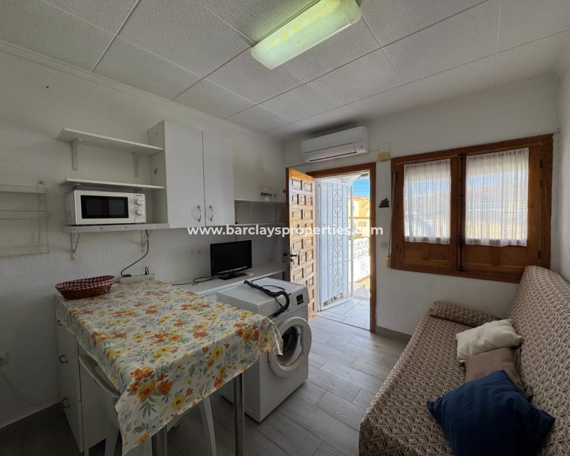 Resale - Reihenhaus - Urb. La Marina