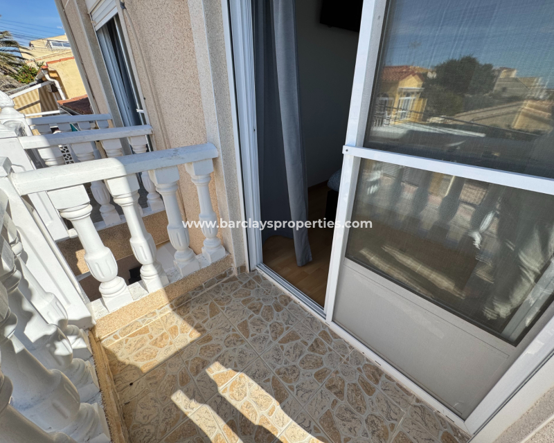 Resale - Reihenhaus - Urb. La Marina