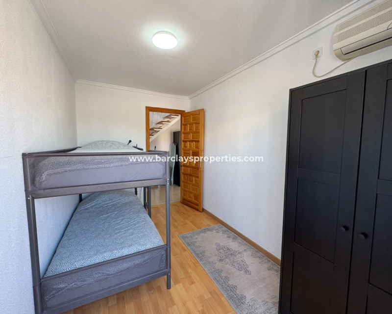 Resale - Reihenhaus - Urb. La Marina