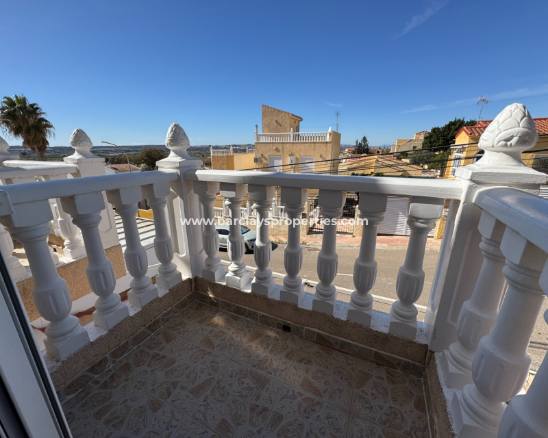 Resale - Reihenhaus - Urb. La Marina