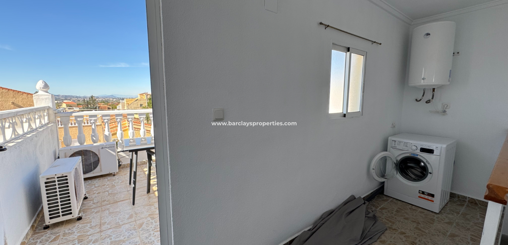 Resale - Reihenhaus - Urb. La Marina