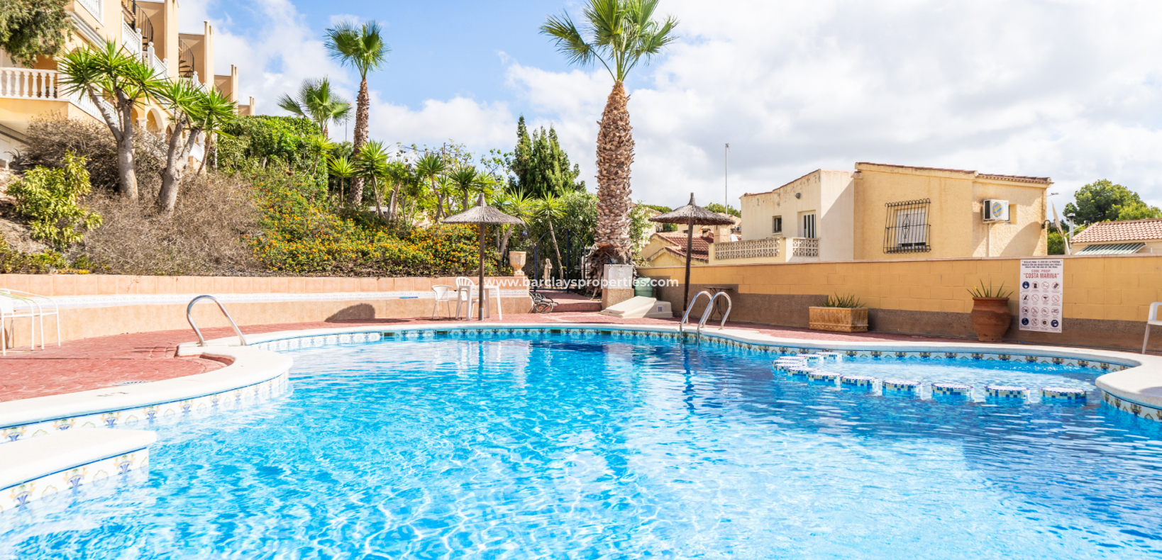 Resale - Reihenhaus - Urb. La Marina