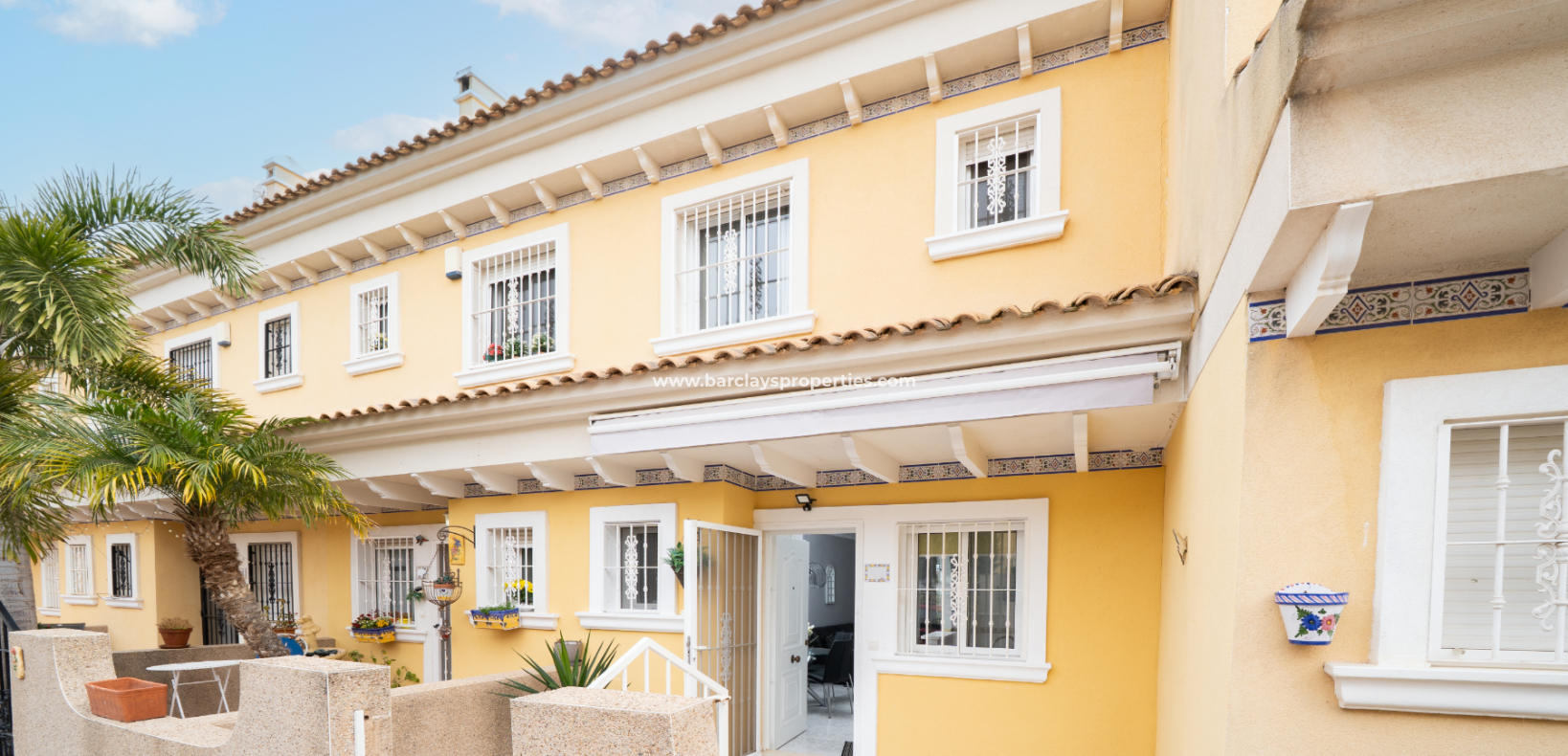 Resale - Reihenhaus - Urb. La Marina