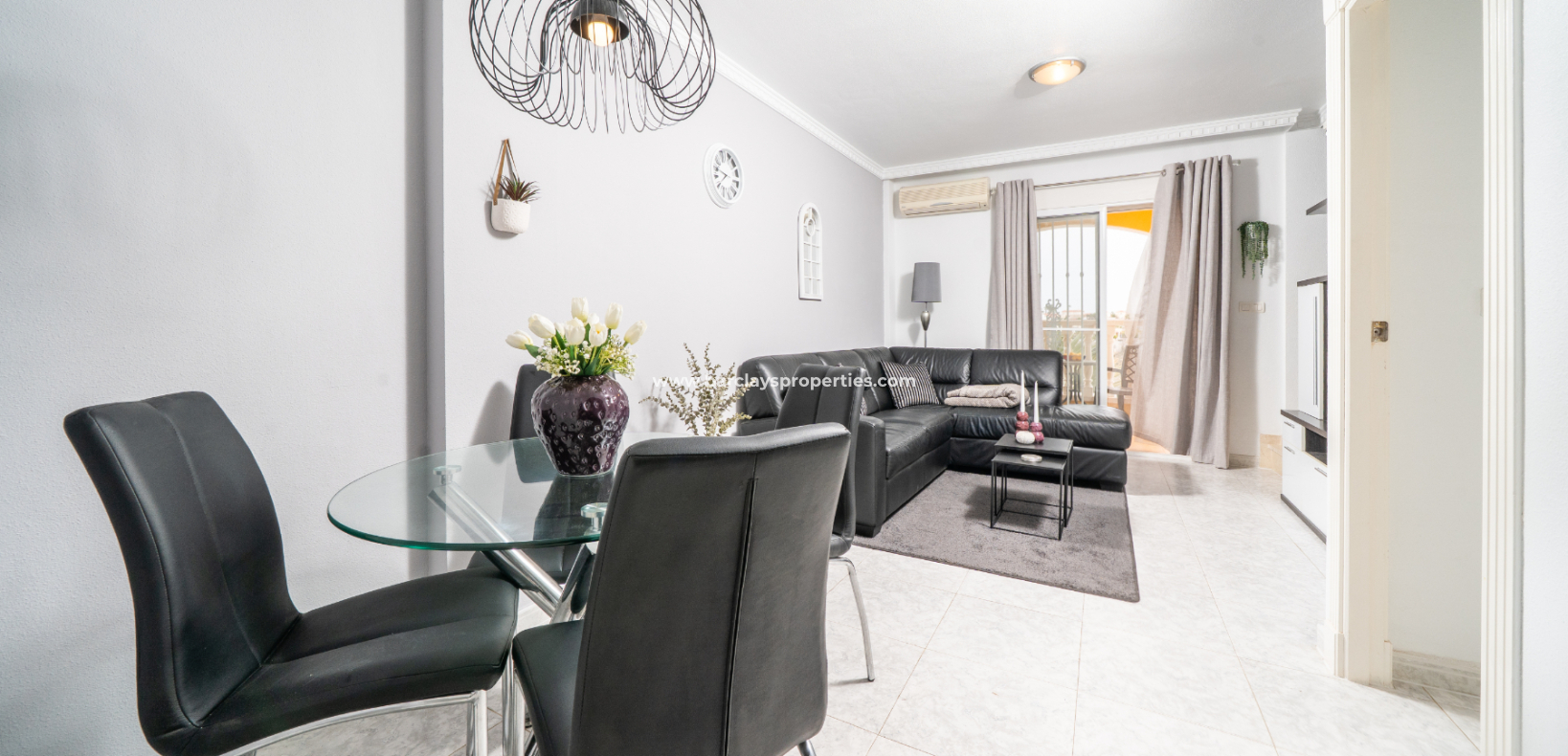 Resale - Reihenhaus - Urb. La Marina