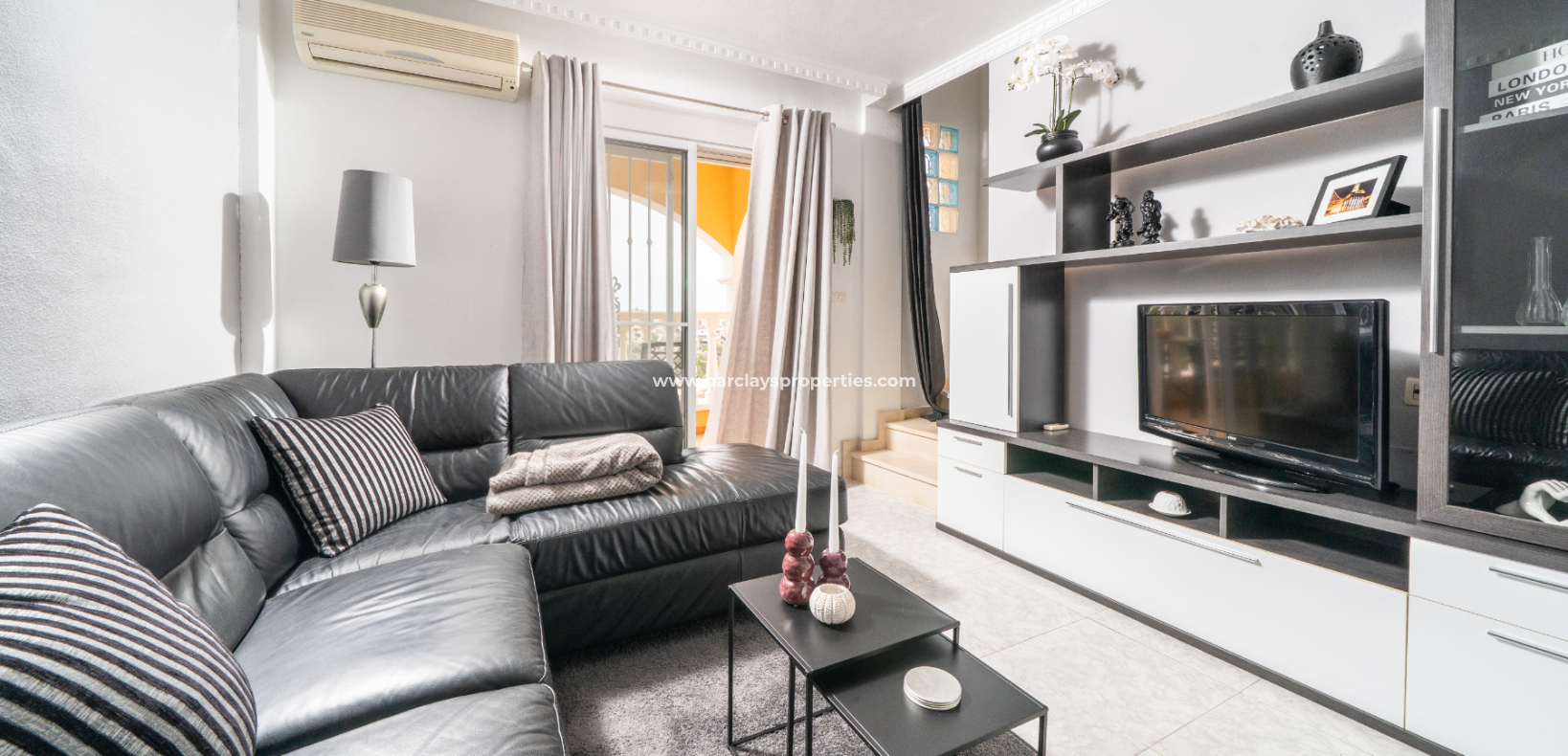 Resale - Reihenhaus - Urb. La Marina