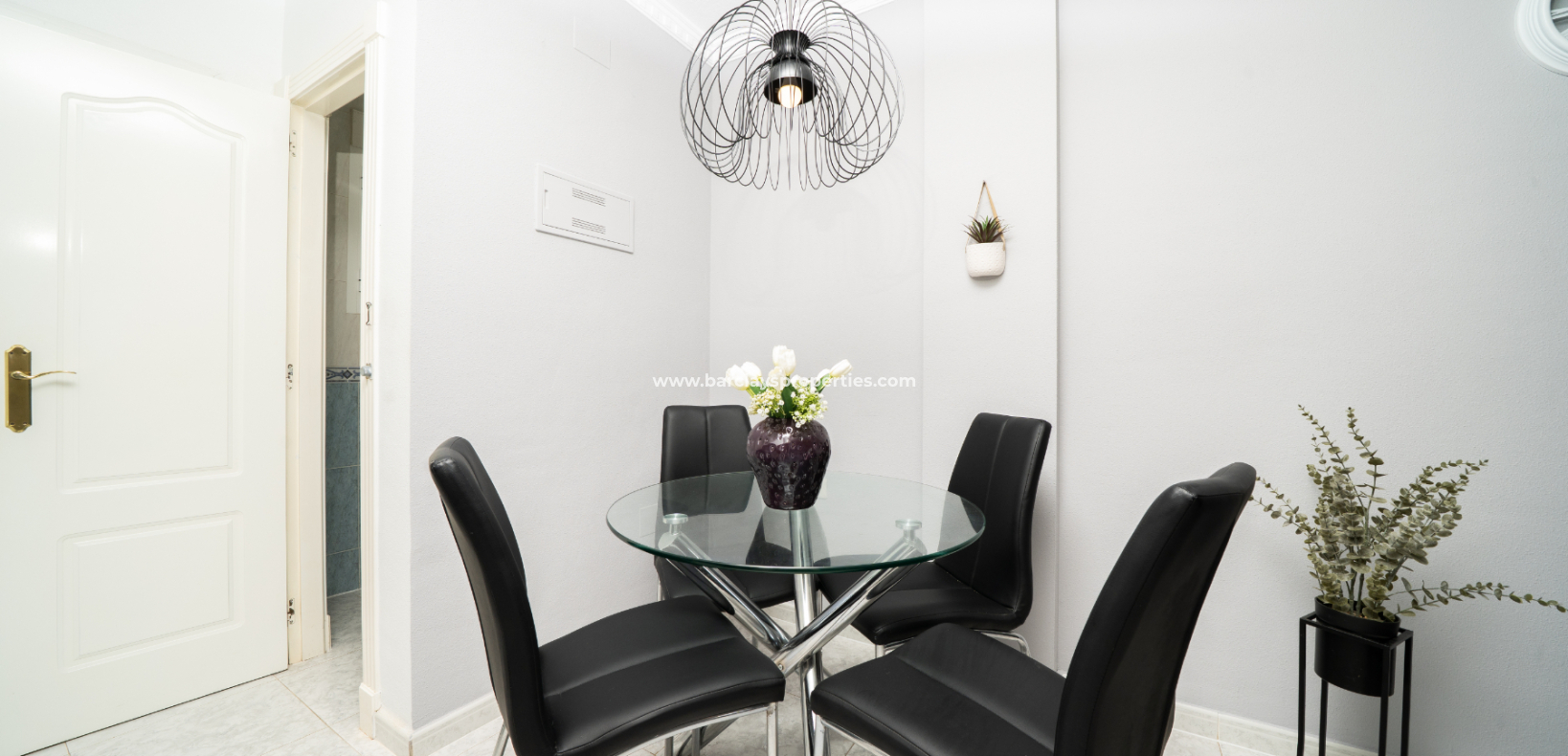 Resale - Reihenhaus - Urb. La Marina