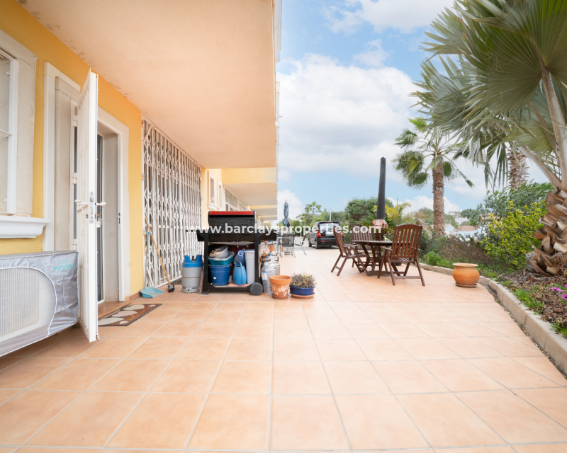 Resale - Reihenhaus - Urb. La Marina