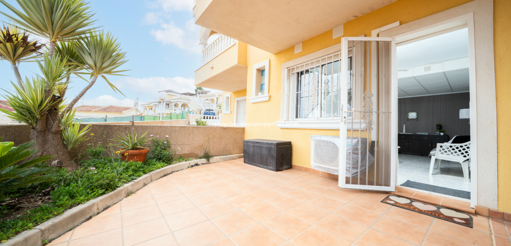 Resale - Reihenhaus - Urb. La Marina