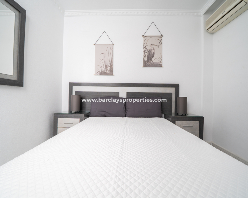 Resale - Reihenhaus - Urb. La Marina