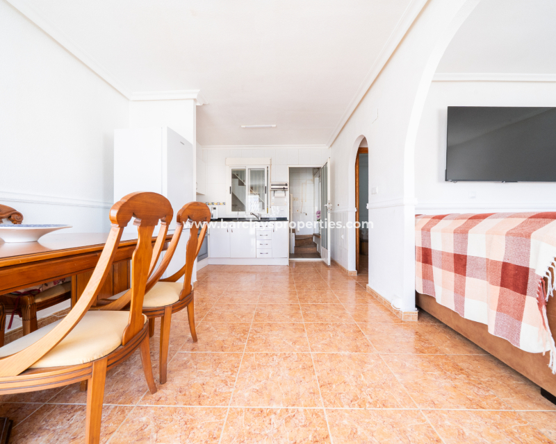 Resale - Reihenhaus - Urb. La Marina