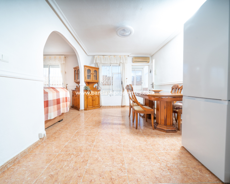 Resale - Reihenhaus - Urb. La Marina