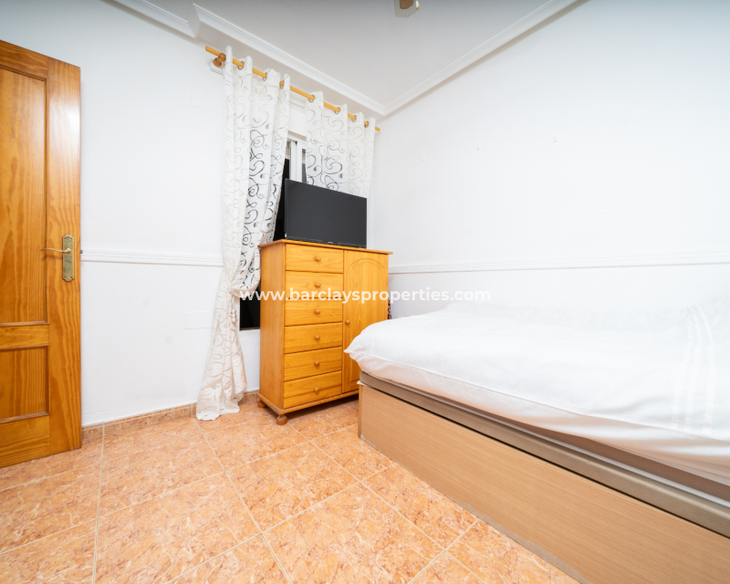 Resale - Reihenhaus - Urb. La Marina