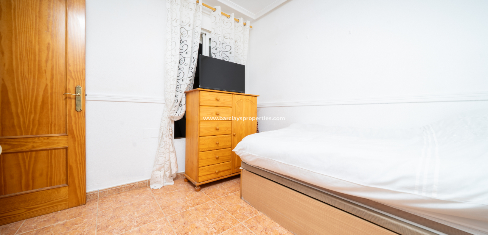 Resale - Reihenhaus - Urb. La Marina