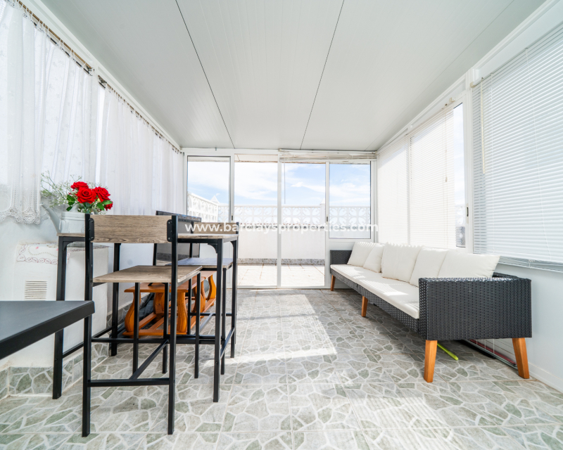 Resale - Reihenhaus - Urb. La Marina