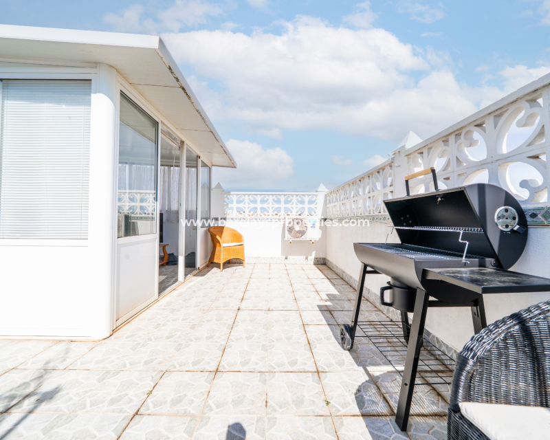 Resale - Reihenhaus - Urb. La Marina