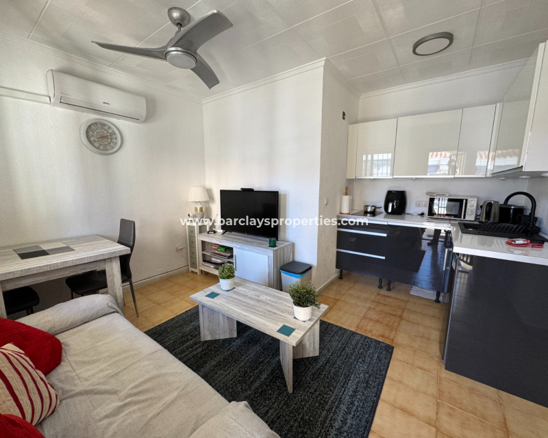 Resale - Reihenhaus - Urb. La Marina