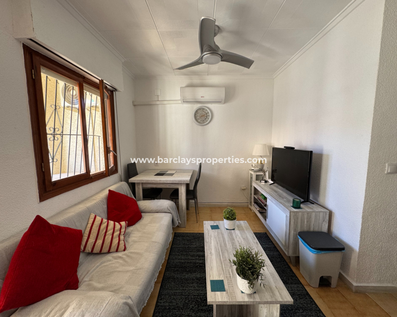 Resale - Reihenhaus - Urb. La Marina