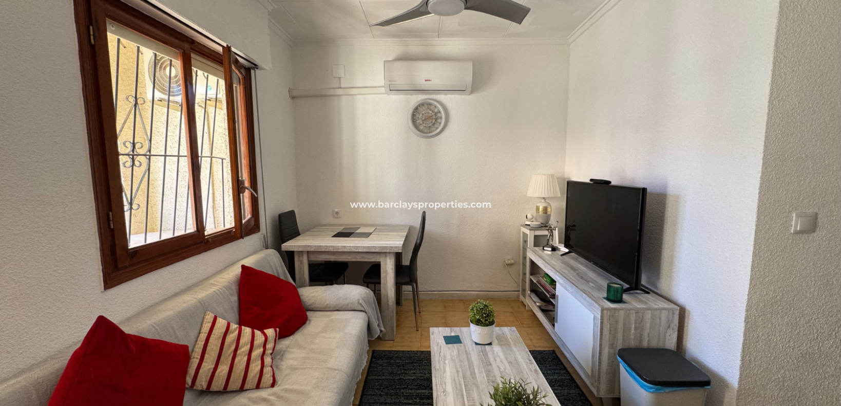 Resale - Reihenhaus - Urb. La Marina