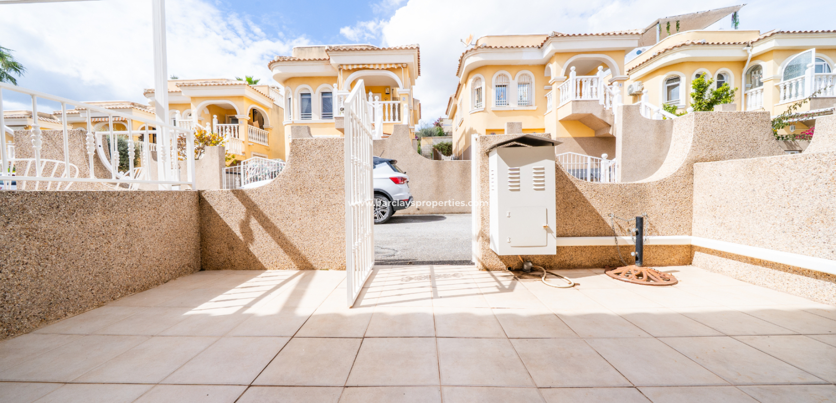 Resale - Reihenhaus - Urb. La Marina