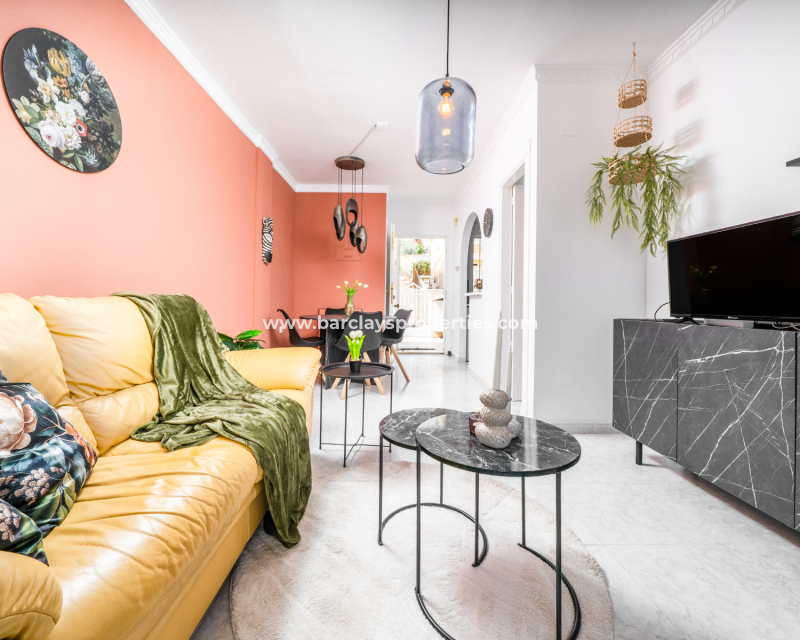 Resale - Reihenhaus - Urb. La Marina