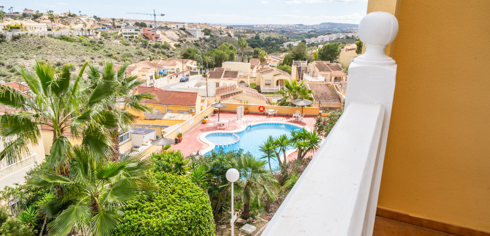 Resale - Reihenhaus - Urb. La Marina