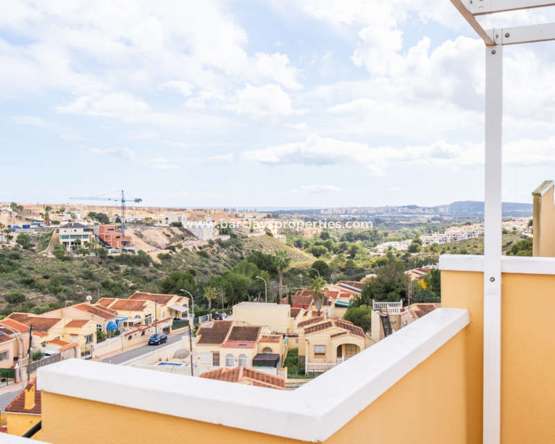 Resale - Reihenhaus - Urb. La Marina