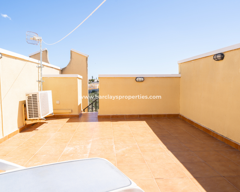 Resale - Reihenhaus - Urb. La Marina