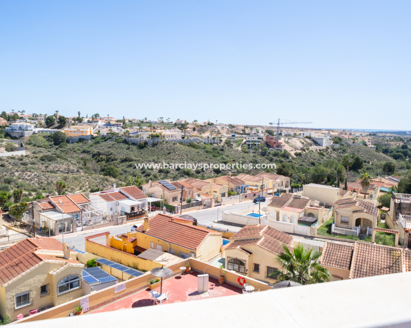 Resale - Reihenhaus - Urb. La Marina