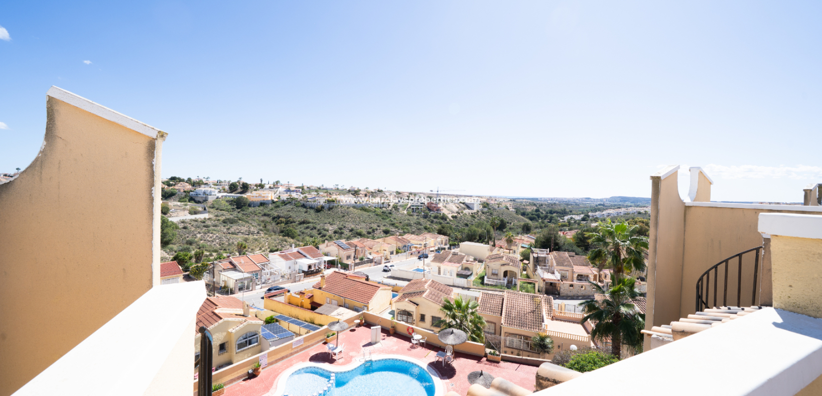 Resale - Reihenhaus - Urb. La Marina