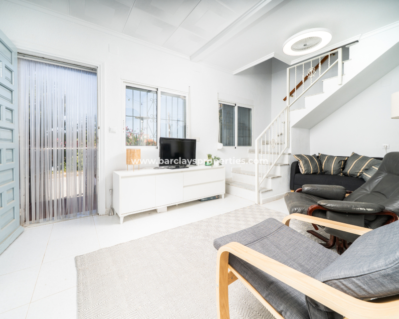 Resale - Reihenhaus - Urb. La Marina