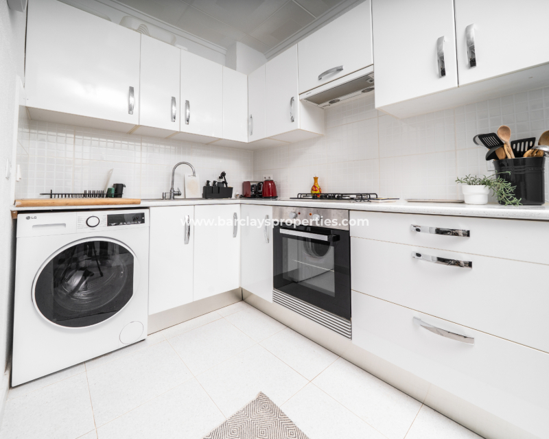 Resale - Reihenhaus - Urb. La Marina