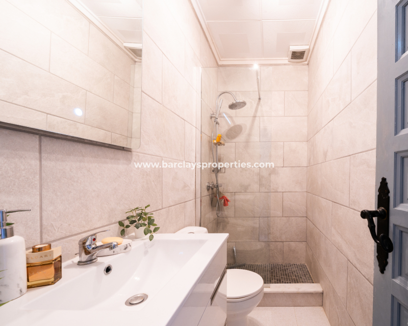 Resale - Reihenhaus - Urb. La Marina