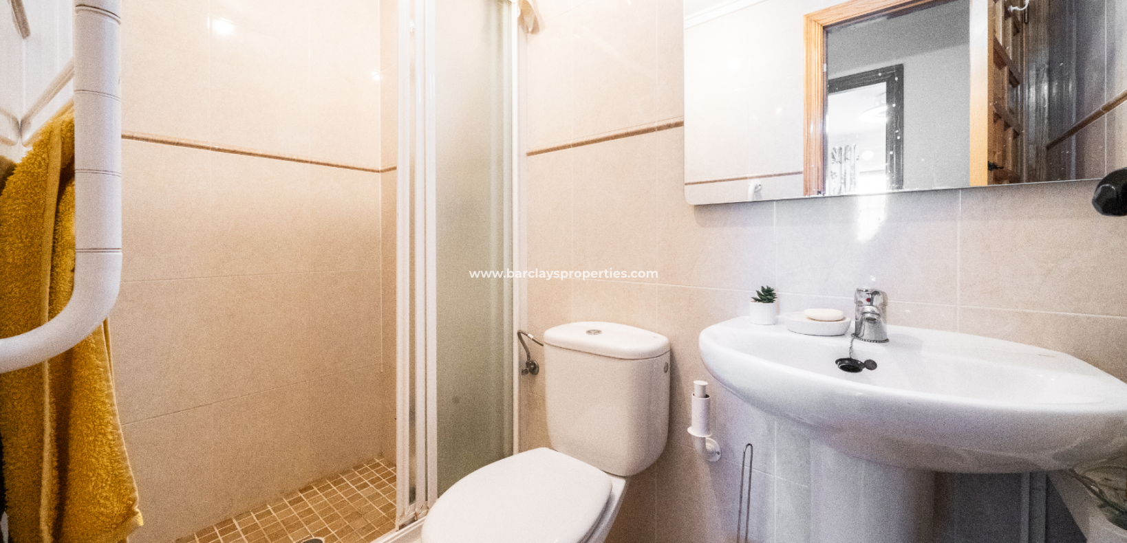 Resale - Reihenhaus - Urb. La Marina