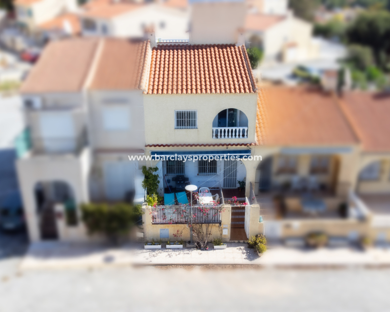 Resale - Reihenhaus - Urb. La Marina