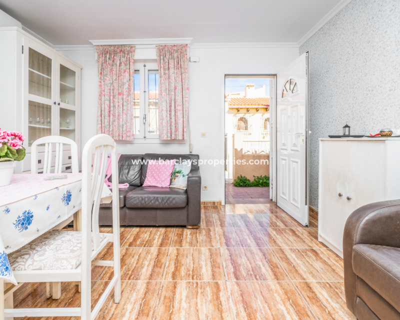 Resale - Reihenhaus - Urb. La Marina