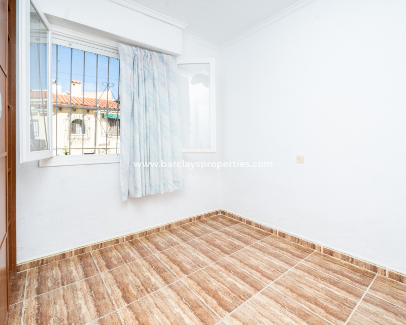 Resale - Reihenhaus - Urb. La Marina