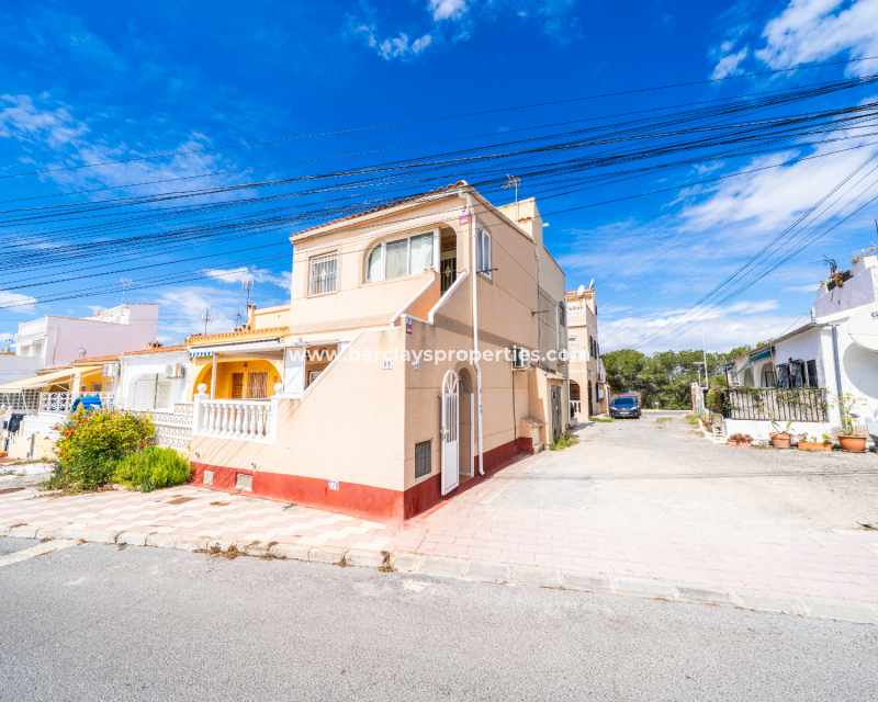 Resale - Reihenhaus - Urb. La Marina