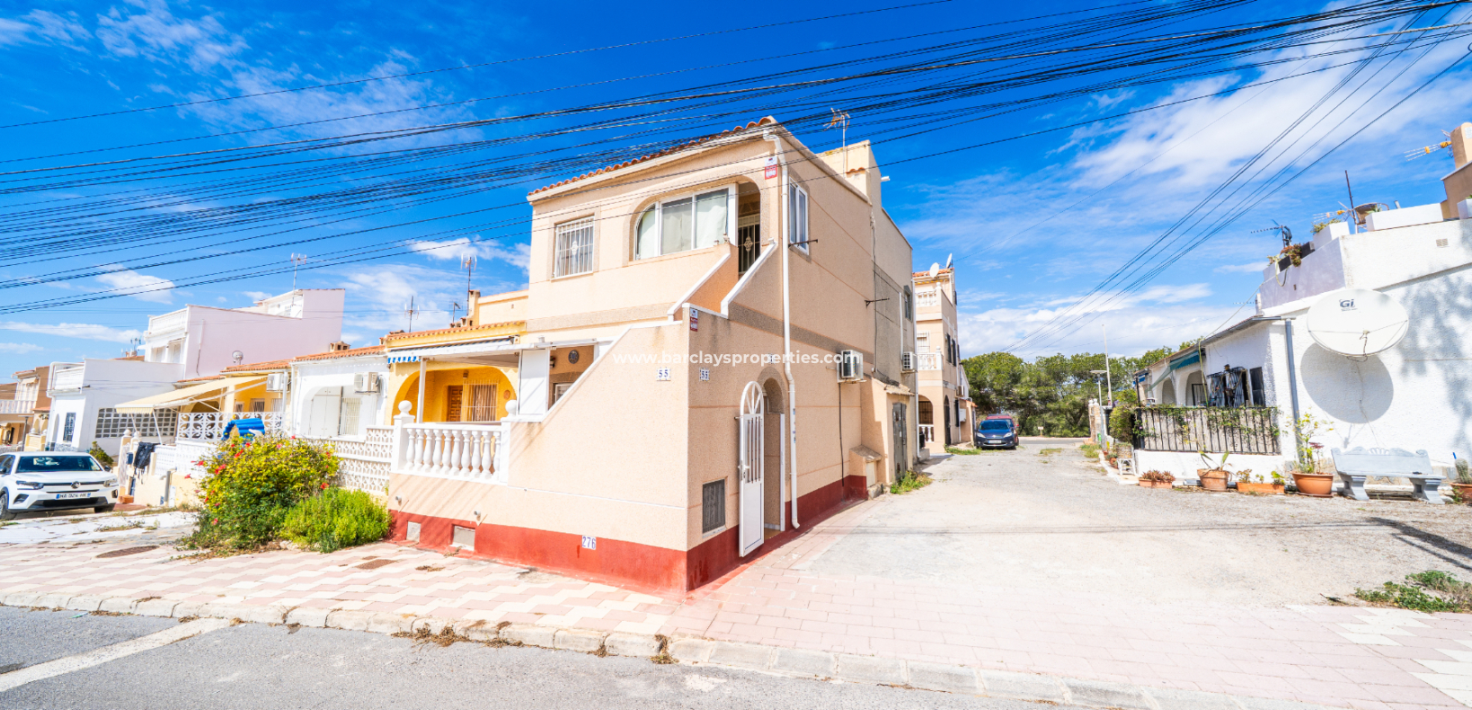 Resale - Reihenhaus - Urb. La Marina